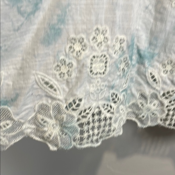 Anthropologie Tie Die Blue and White Flutter Embroidered Sleeve Blouse - Picture 7 of 12